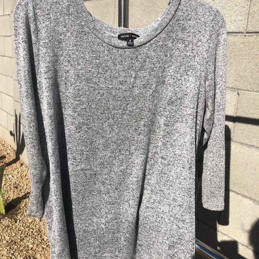 Gray Sweatshirt - Picture 1 of 4
